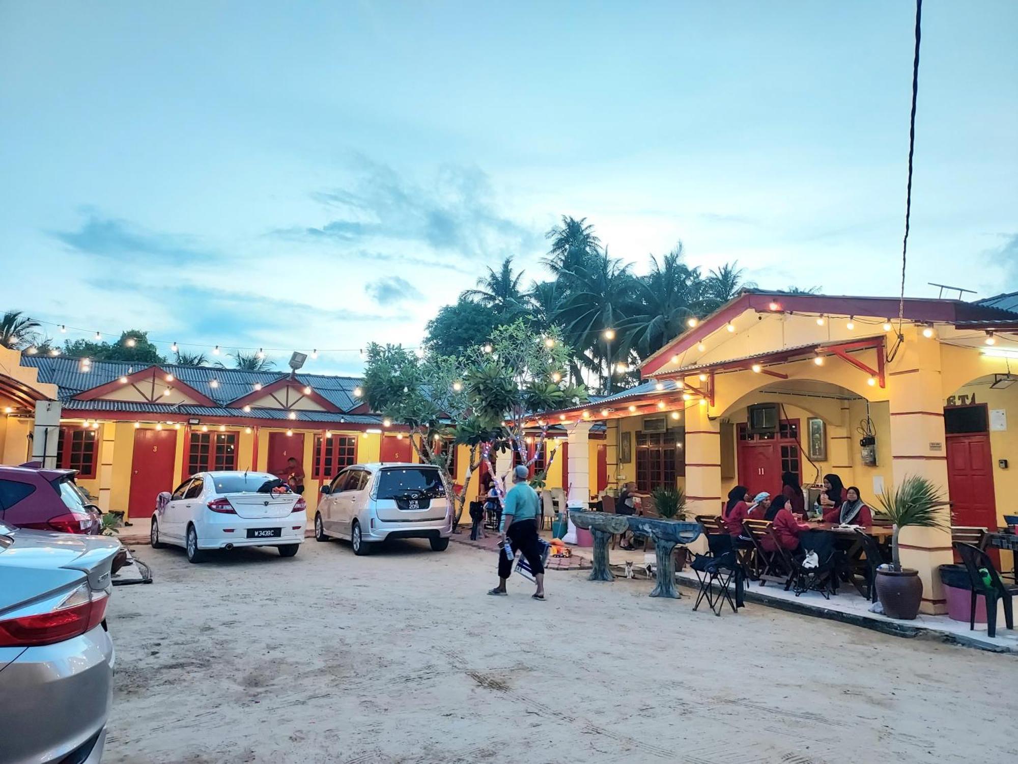 Irama Resort Amir Yjs , Pantai Irama Bachok Exterior foto